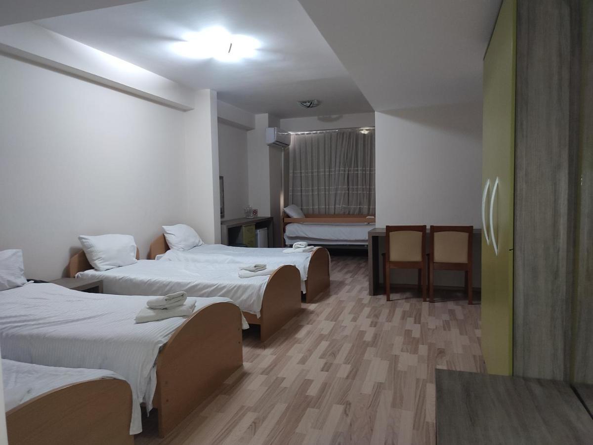 Green Center Gili غوستيفار المظهر الخارجي الصورة